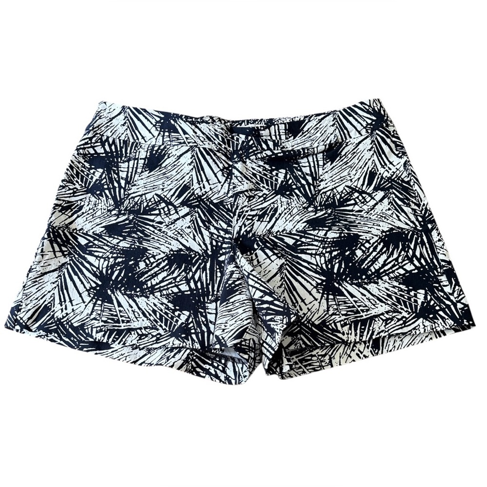 Margaret M Navy and White Palm Shorts